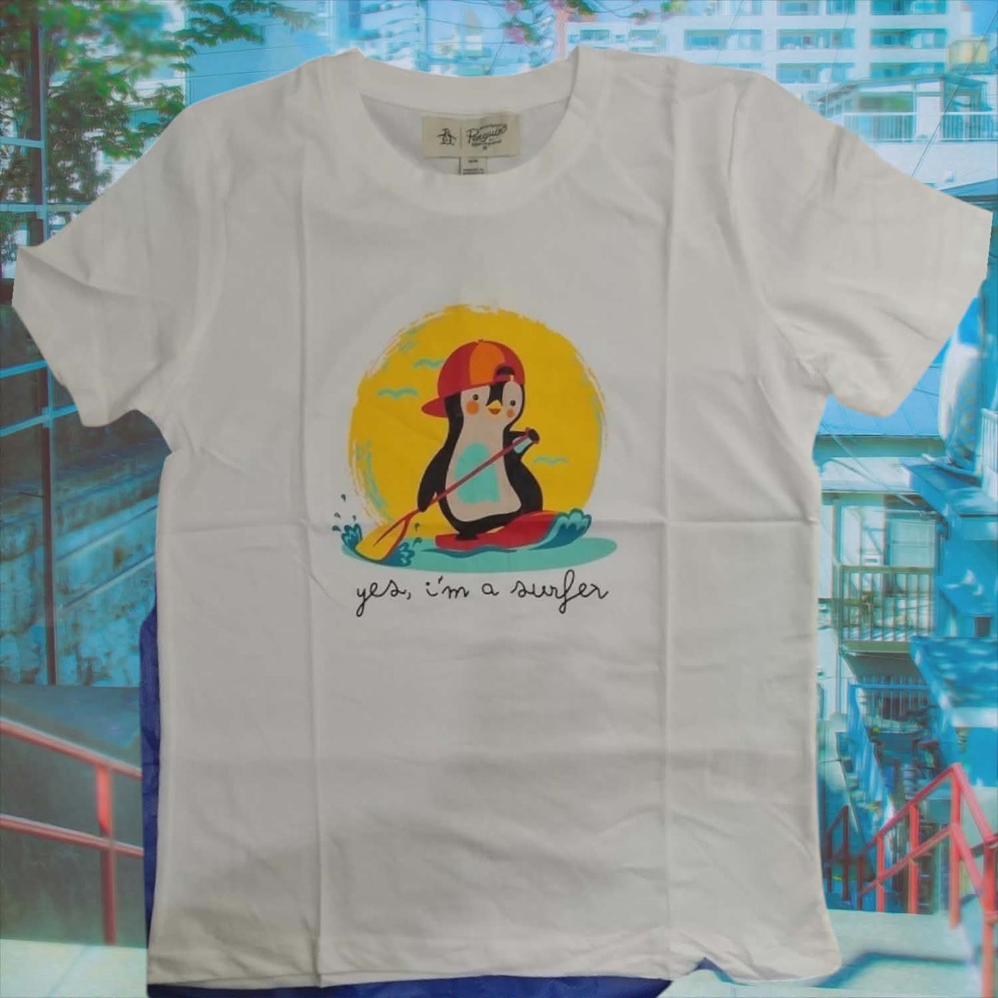Penguin White with Cap | T-shirt